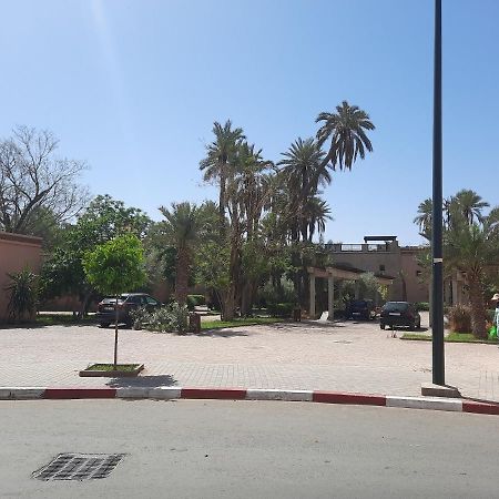 Riad 1001 Couleurs Marrakesch Exterior foto