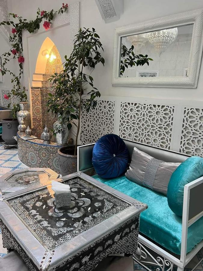 Riad 1001 Couleurs Marrakesch Exterior foto
